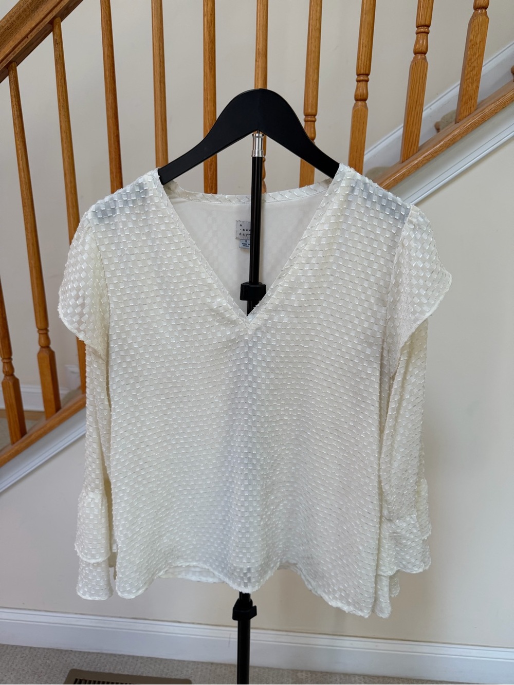 a new day Ivory Textured V-Neck Flutter-Sleeve Blouse